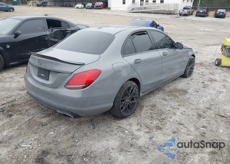 2019 Mercedes-Benz C 300 from USA, damaged, VIN 55SWF8DB1KU308476